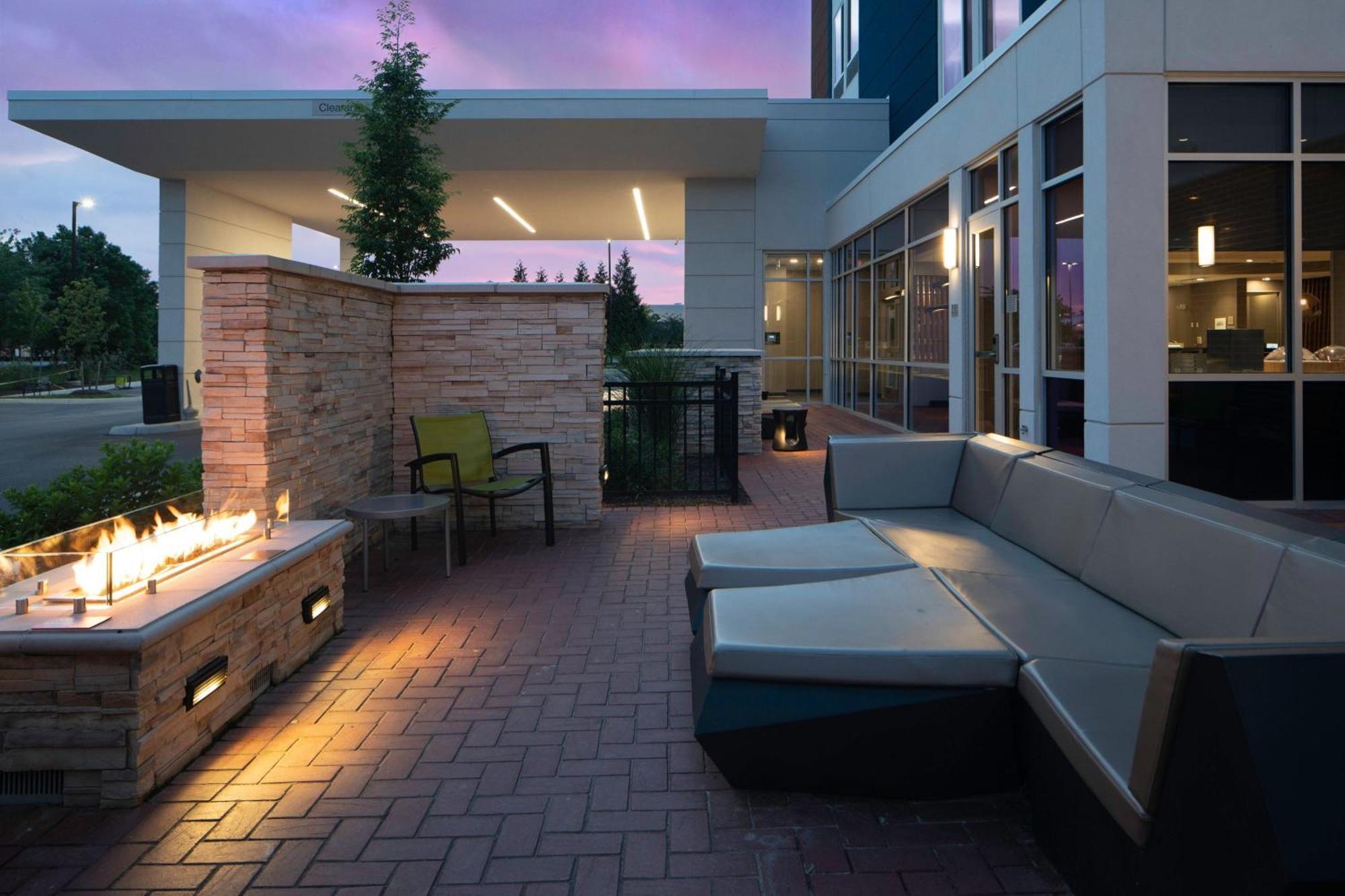 Springhill Suites Winchester Exterior foto